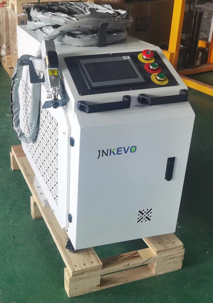3 IN 1 1500w 2000w 3000w HandHeld Fiber Laser Welding Machine Portable Rust Remover Dust Old Paint Cleaner 2