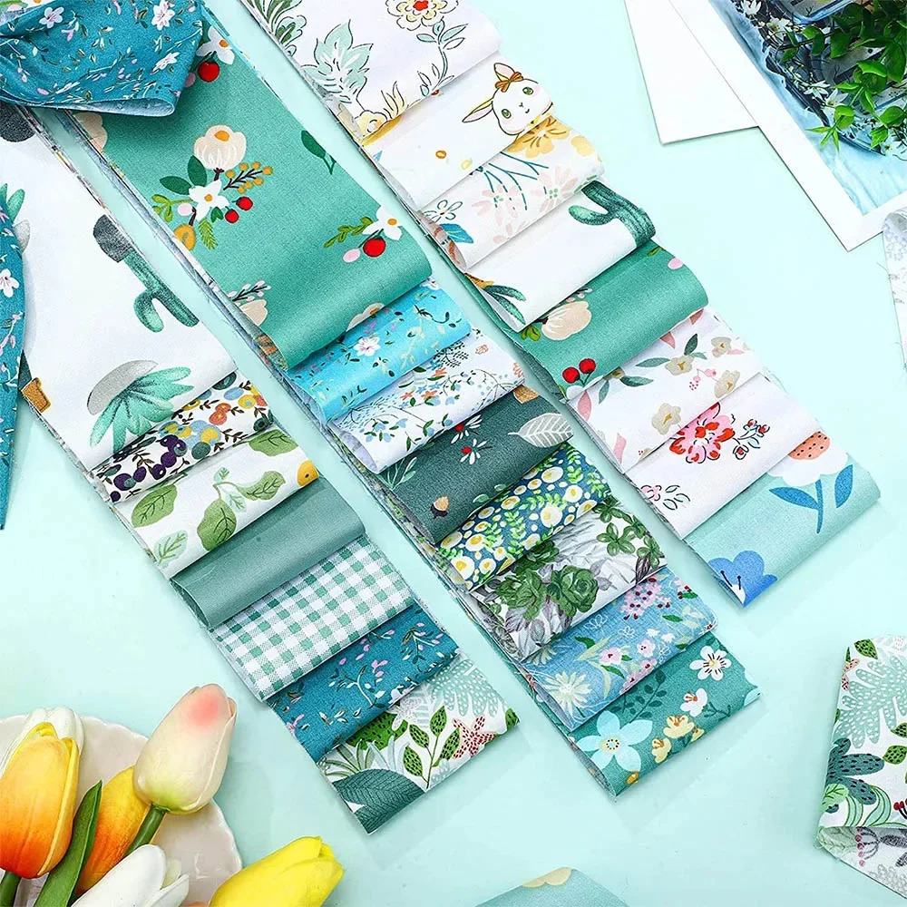 Bloemen motief wit groen vanaf 50% korting - Stof voor Design