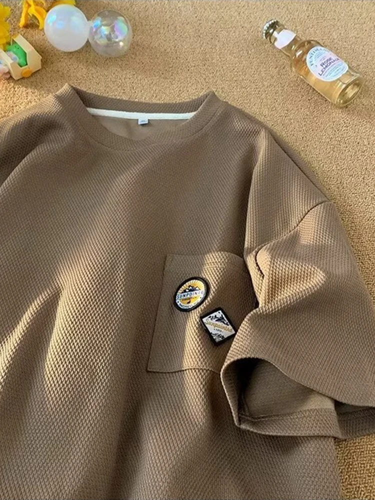 Vintage Waffle Knit Unisex Tee with Applique Pockets - Short Sleeve Oversized Streetwear Top