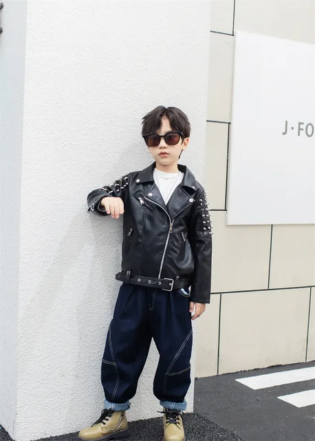 Solide Faux Cuir Femmes Manteau Printemps Automne Streetwear Grande Poche Col Rabattu à Manches