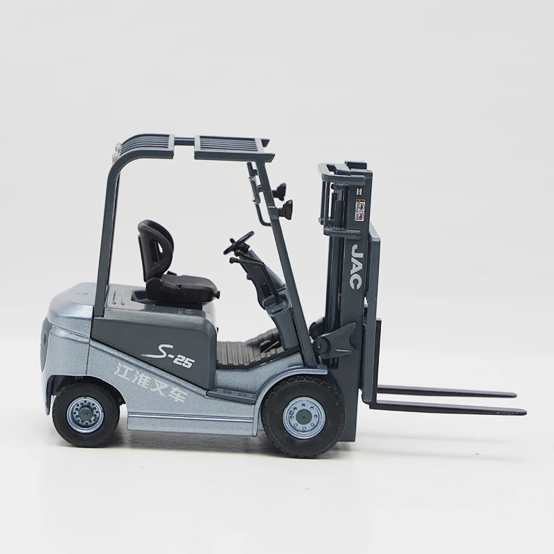 

1:25 Scale JAC Electric Forklift S-25 Alloy Engineering Vehicle JAC Forklift Truck Model Diecast Vehicle Toy Collectible