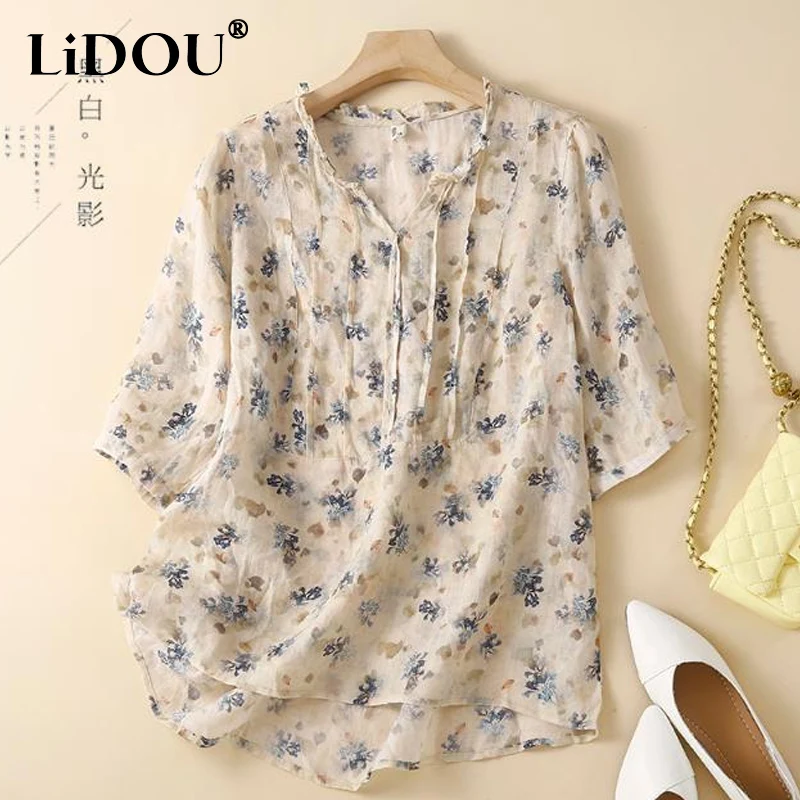 

2023 Summer New V-neck Half Sleeve Shirt Women Floral Printing Cotton Hemp Pullovers Thin Style Edible Tree Fungus Vintage Tops