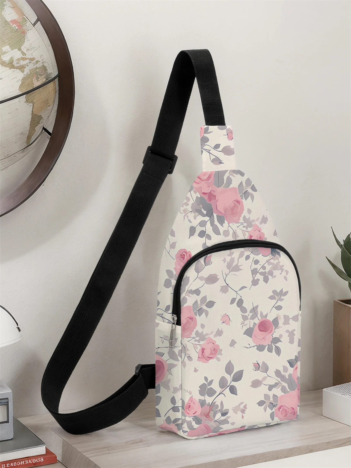 Flower patterned chest bag crossbody bag, multifunctional, lightweight and simple chest bag, suitable for travel and school