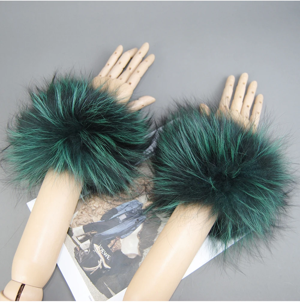 2026 New Style Fox Fur Cuff Arm Warmer Lady Bracelet Real Fur Wristband Glove High Quality Fox fur Cuffs Hot Sale Wrist Warmer