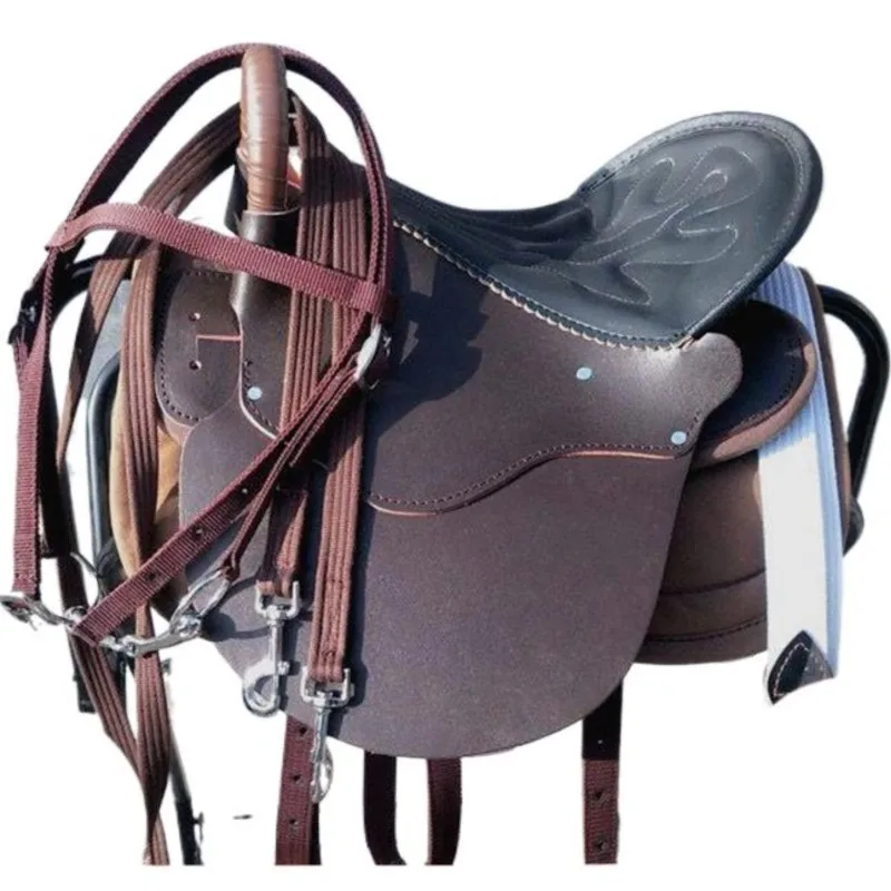 New Military Leather Saddle Tourist Pommeled Horse Saddle Complete Set Of Equestrian Supplies pferdezubeh&ouml;r
