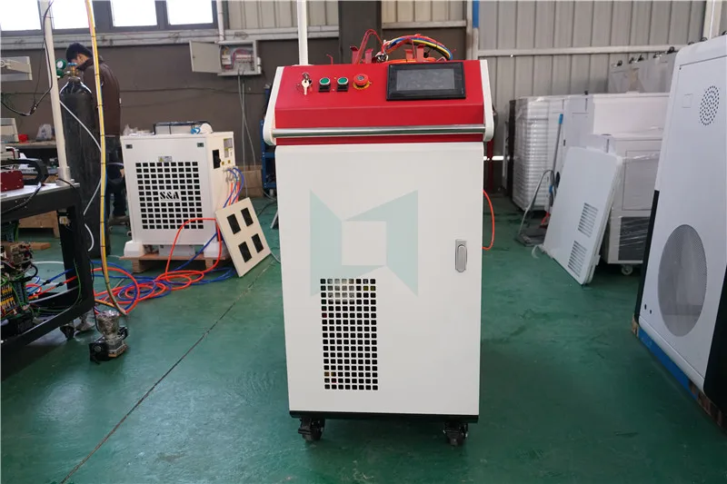 Рисунок 3 - Недорогой волоконный лазер raycus