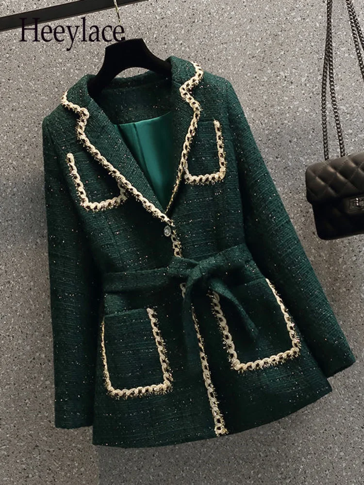 

Women Luxury Designer Tweed Jackets Autumn Winter Notched V Neck High Waist Coats For Women French Vintage Fragrance Coats