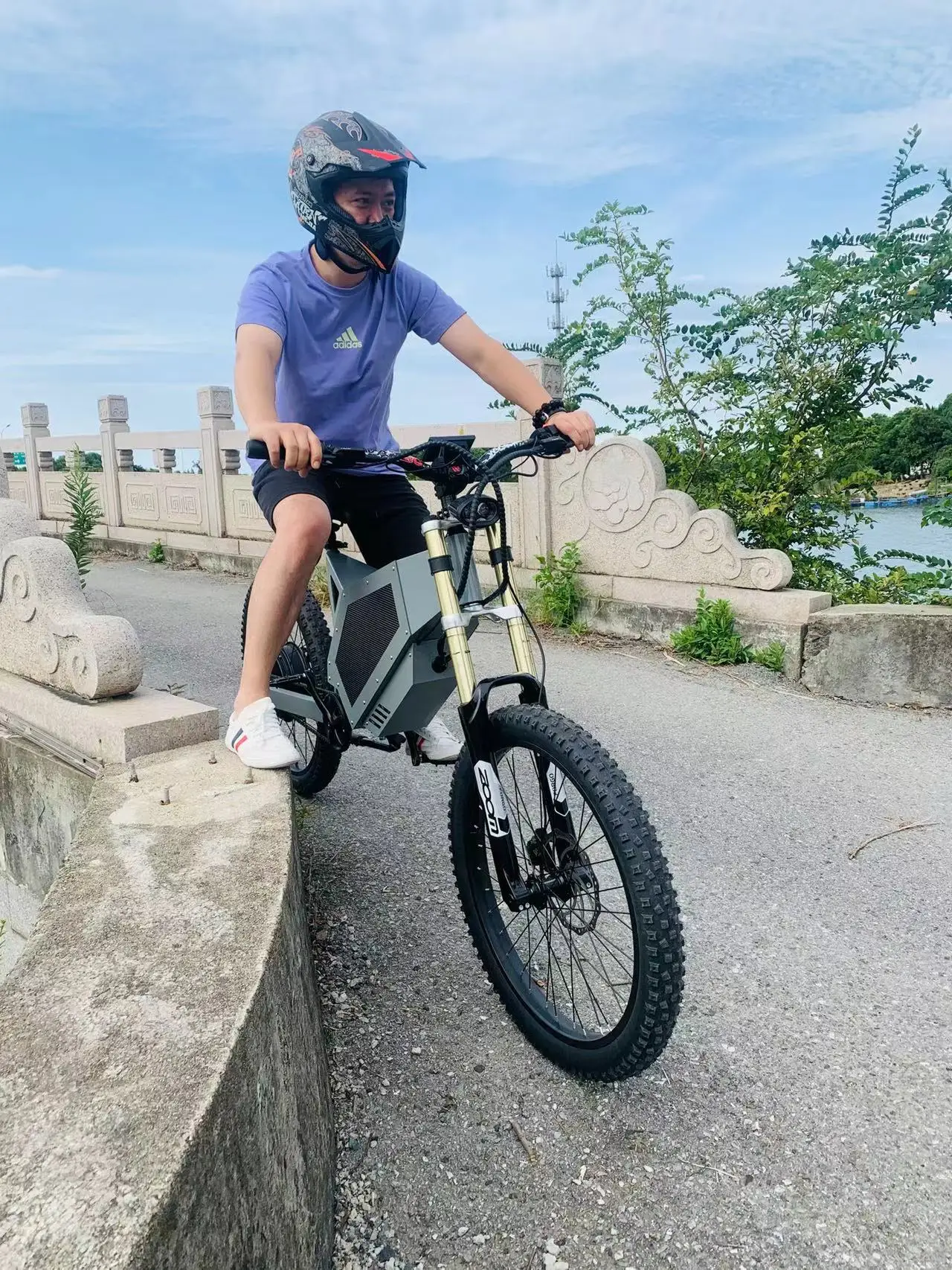 New SS60 Electric Dirt Bike 5000w Bomber Electric Bicycle
