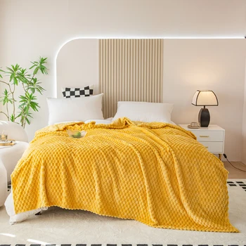 Yellow Plaid Soft Velvet Throw Blanket – Fluffy & Cozy 1