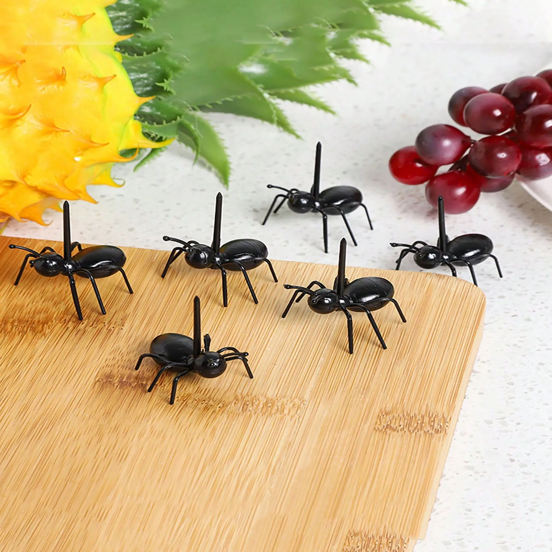 12pcs Halloween Creative Ant Fruit Sticks, Fruit Forks, Reusable Food and Fruits, Halloween Party Decorations, Home Decor