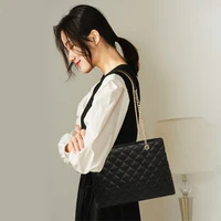 18508-654c2c.jpg Vintage Underarm Bag for Women