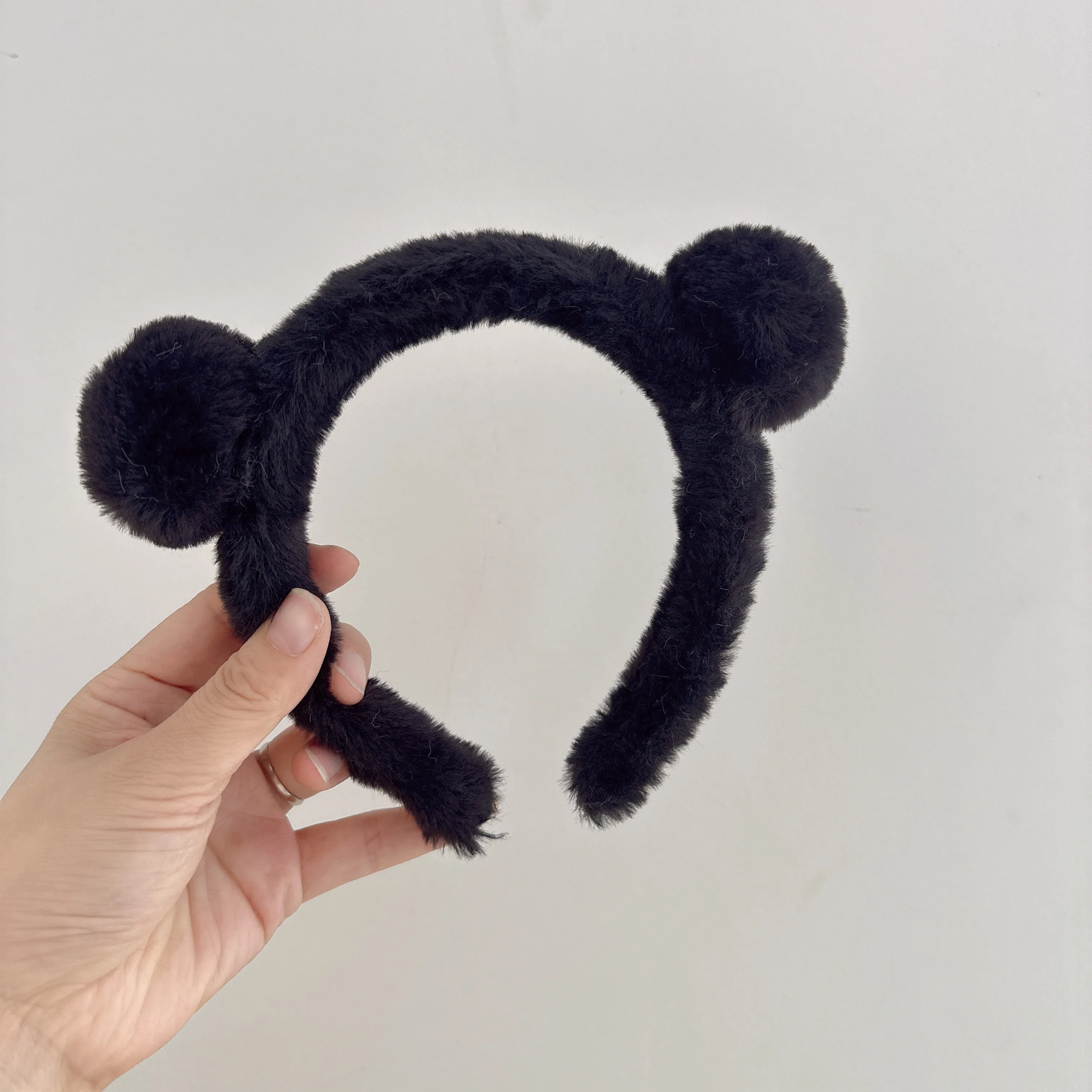 Adorable Plush Cartoon Frog Hair Band