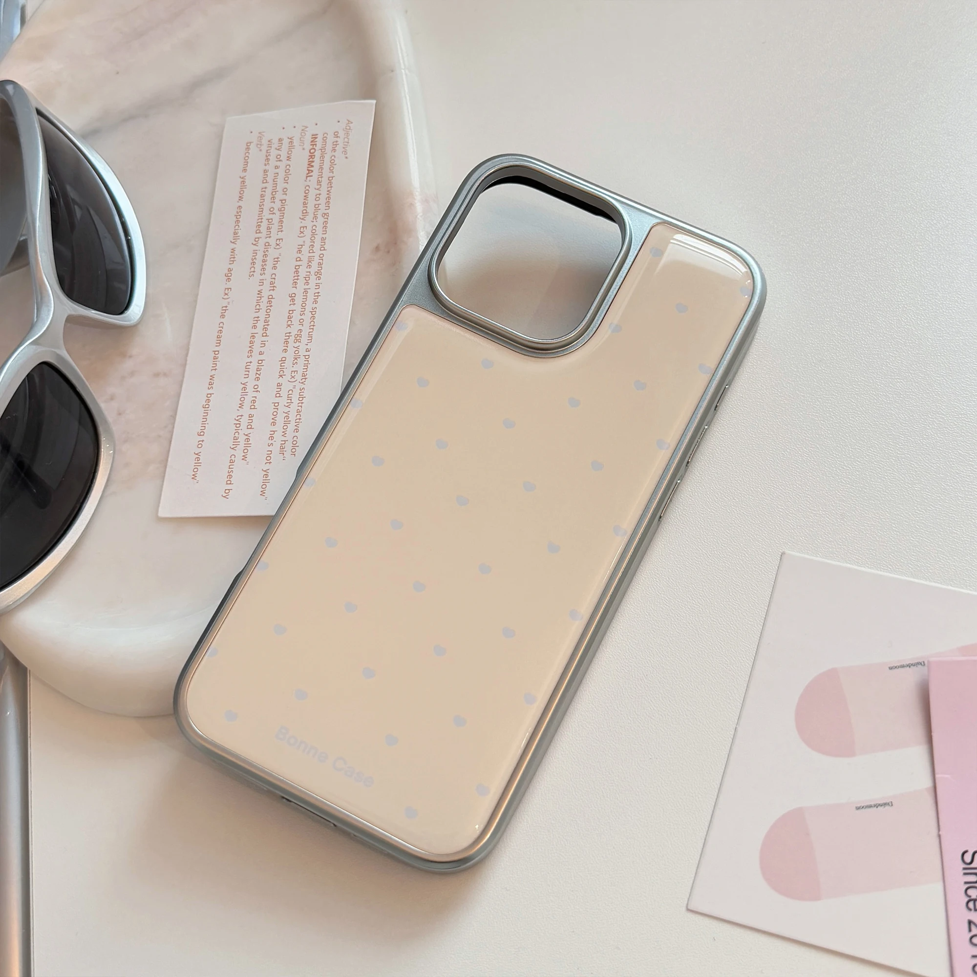 Chic Solid Color Heart Design Phone Case with Silver Edge Trim