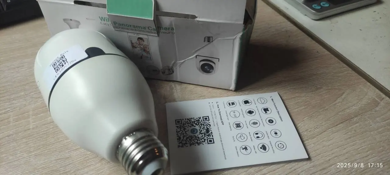 CARPBABA YCC365 Plus 1080P Wifi Bulb E27 Surveillance Camera Color Night Vision 360° Rotating Two-way Talk Smart Home photo review