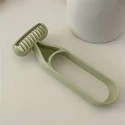 Gentle Shaving Razor with Macro Blade for Armpit and Leg Hair Removal (Green)
