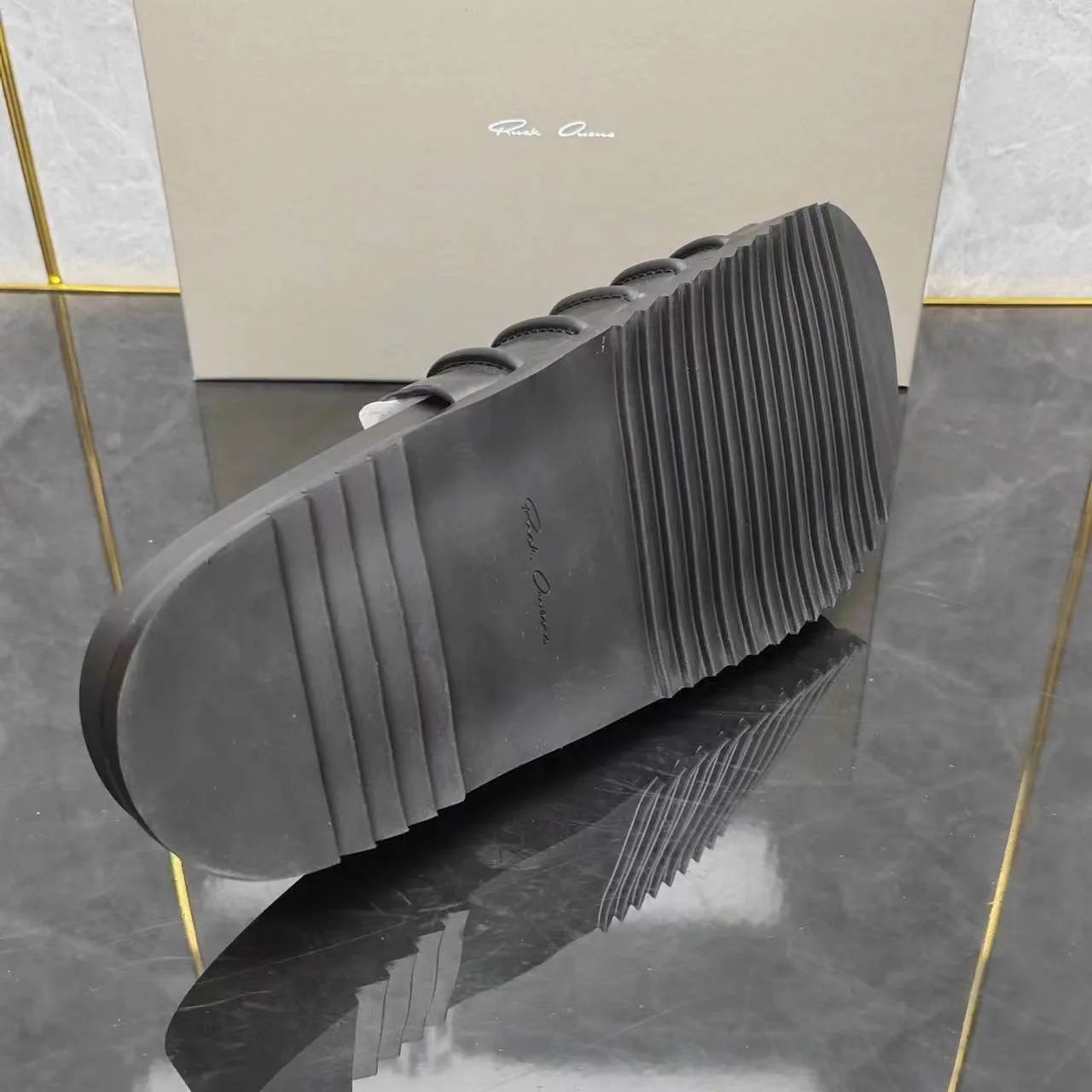 Rick shoes leather comfortable soft-soled indoor and outdoor slippers simple and high-end drag hand-customized. 4