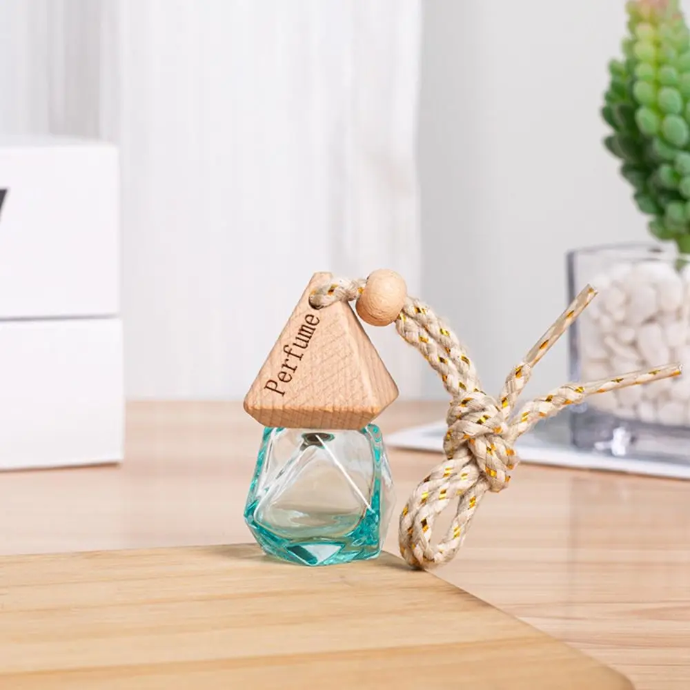 Mini Hanging Car Perfume Bottle 8ml Car Diffuser Bottle Car Air Freshener Bottle for for Car Home Boat Caravan Truck Decor