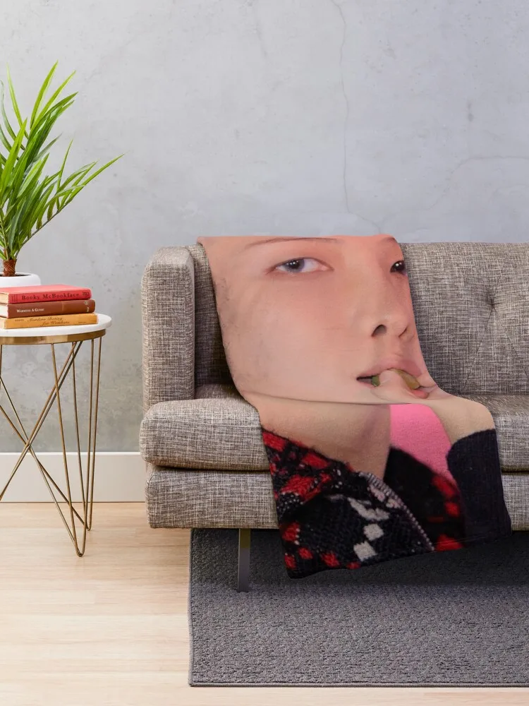 RM ������ ���, ������ �ܿ� ħ�� ���