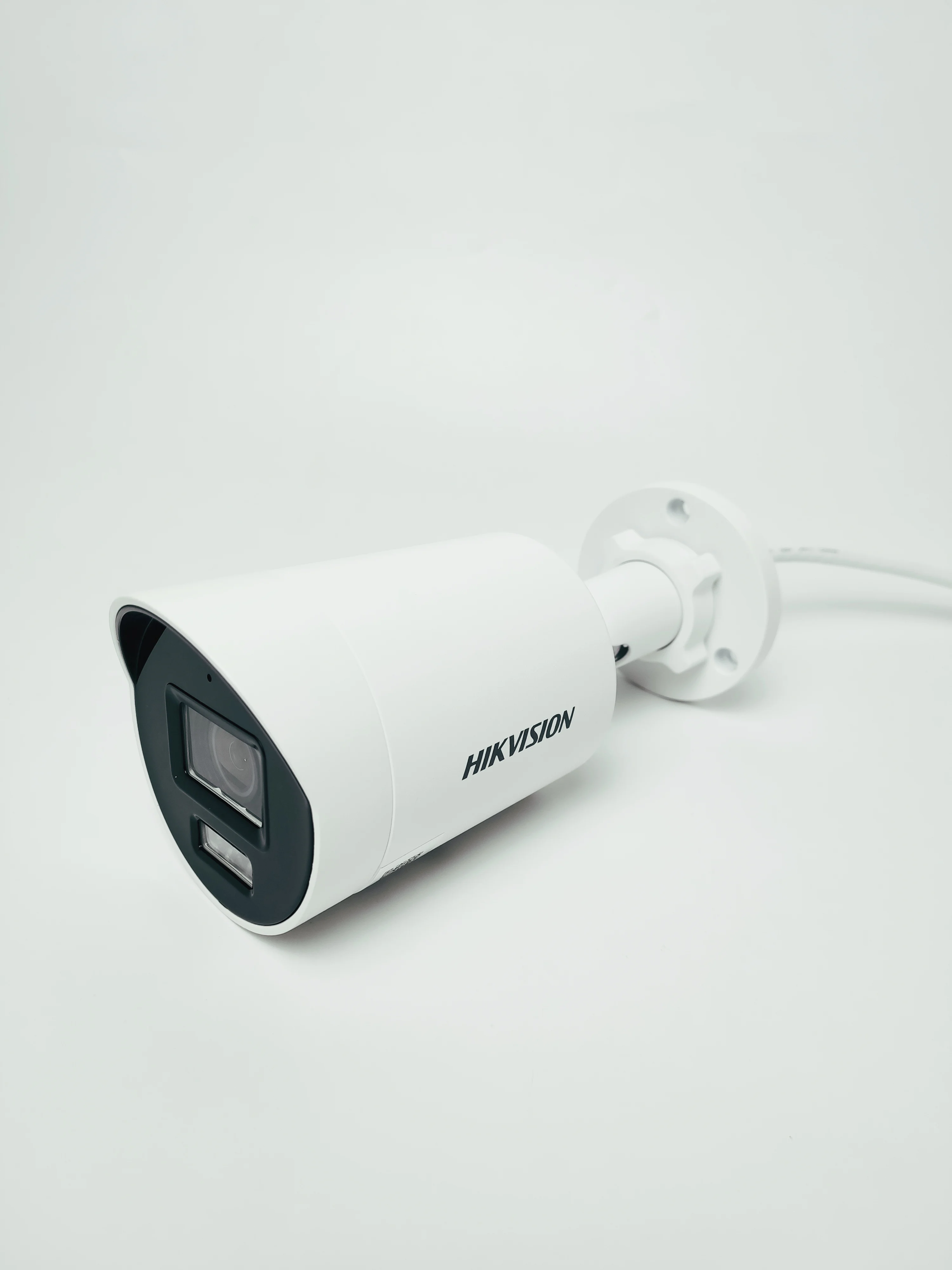 الأصلي Hikvision AcuSense DS-2CD2086G2H-IU يحل محل...