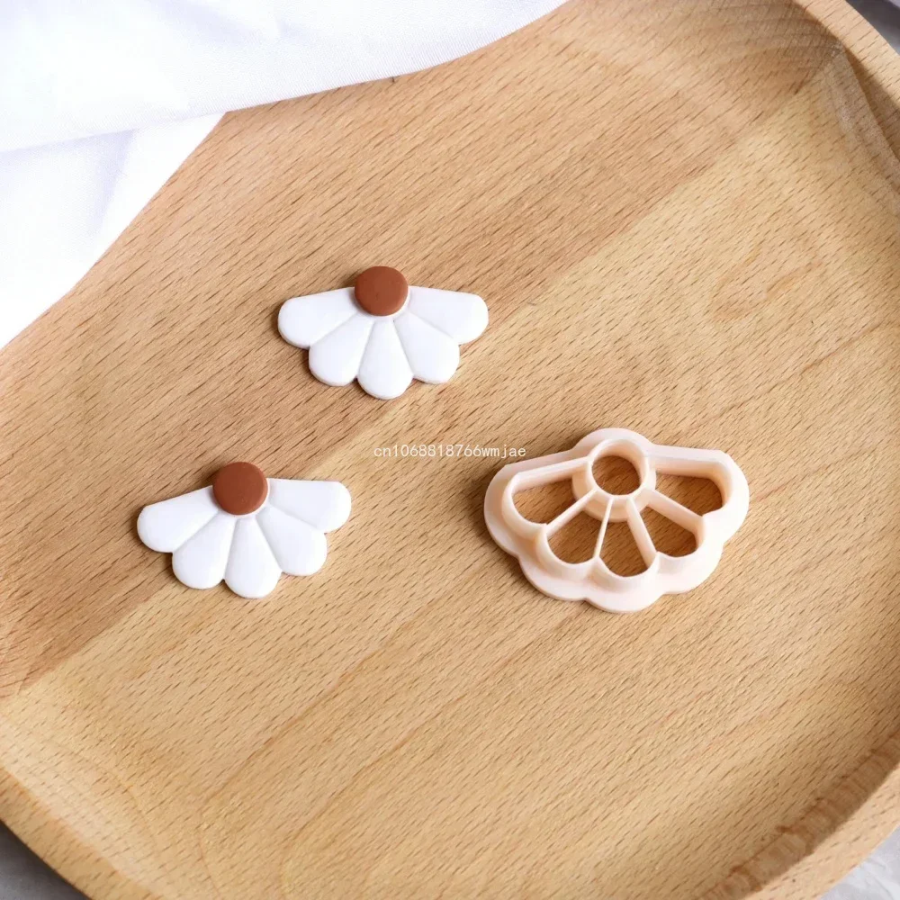Daisy Sunflower Shape Polymer Clay Cutters Flowers Floral Pattern Clay Earring Embossing Molds DIY Jewelry Pendant Making Tool