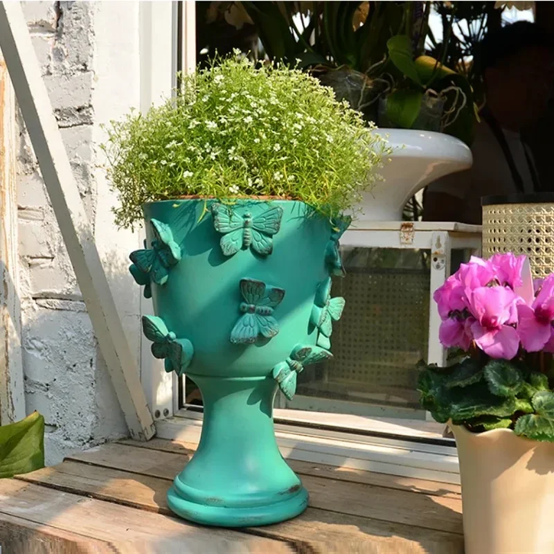 

Butterfly goblets, flowerpots, resin furniture, European and American style balconies, tabletops, gardens, villas, hallways, flo