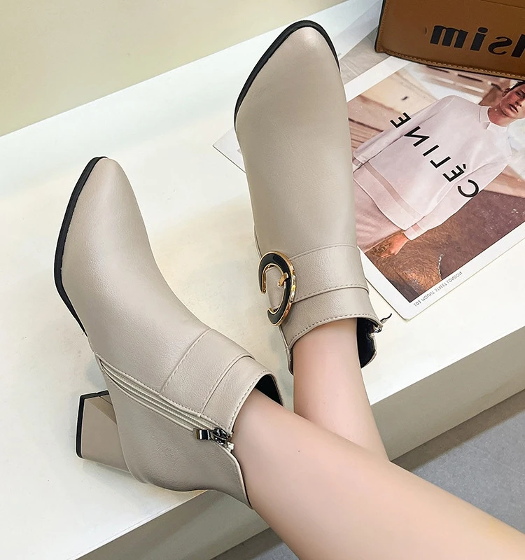 

Женские ботинки на высоком каблуке, зимняя обувь, женские ботинки на молнии, на шпильке, 2023, с острым носком, Резиновая женская однотонная обувь для верховой езды