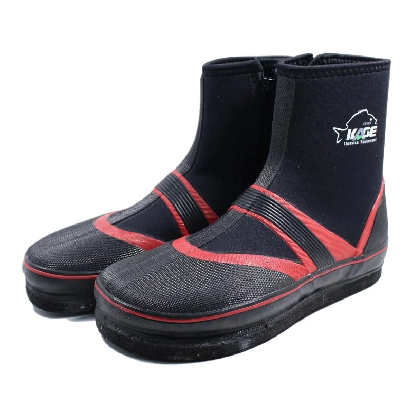 Chaussures de pêche couple avec semelle feutre cloutée - Bottes mer antidérapantes homme et femme tailles 36 à 46 pour été