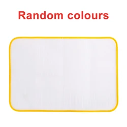Heat-Resistant Protective Ironing Mesh Pad - 35x50cm (Random color)