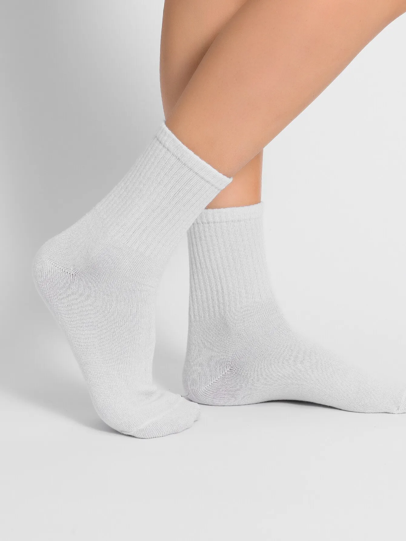 6 Pairs Middle Tube Socks For Men And Women Solid Colour