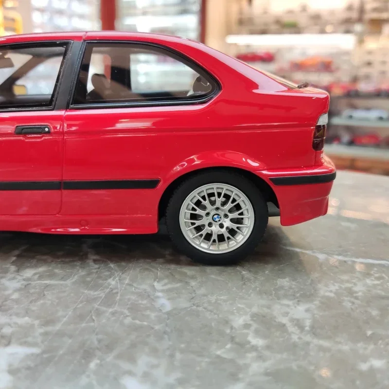 OTTO Model 1/18 diecast car model toy for old style BMW E36