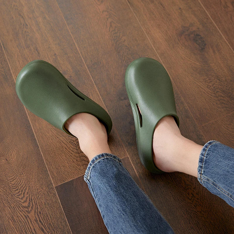 Men slippers indoor garden clogs water proof chef shoes beach sandal slippers pet workers outdoor fishing shoes