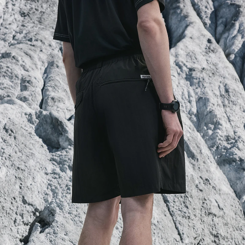 Naturehike Male Elastic Waist Camping Cycling Shorts Outdoor Cargo Shorts Multi-pockets Loose Quick Dry Hiking