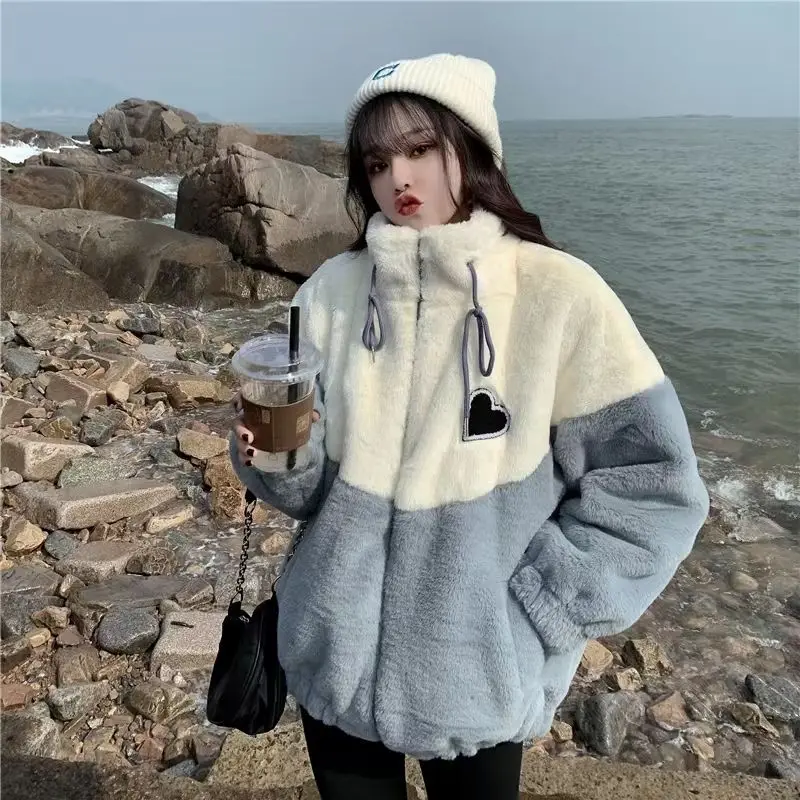 Women's Set Autumn and Winter New Korean Edition Plush Thickened Lamb Hair Top Casual Wide Leg Pants Two Piece Set