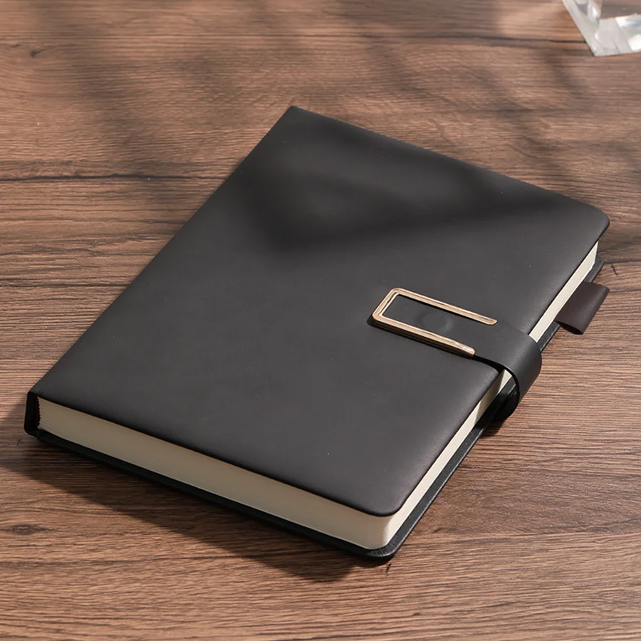 Vintage A5 Ledernotizbuch mit personalisiertem Softcover - perfekt für Geschäftstreffen und das Studentenleben. – Detail 7
