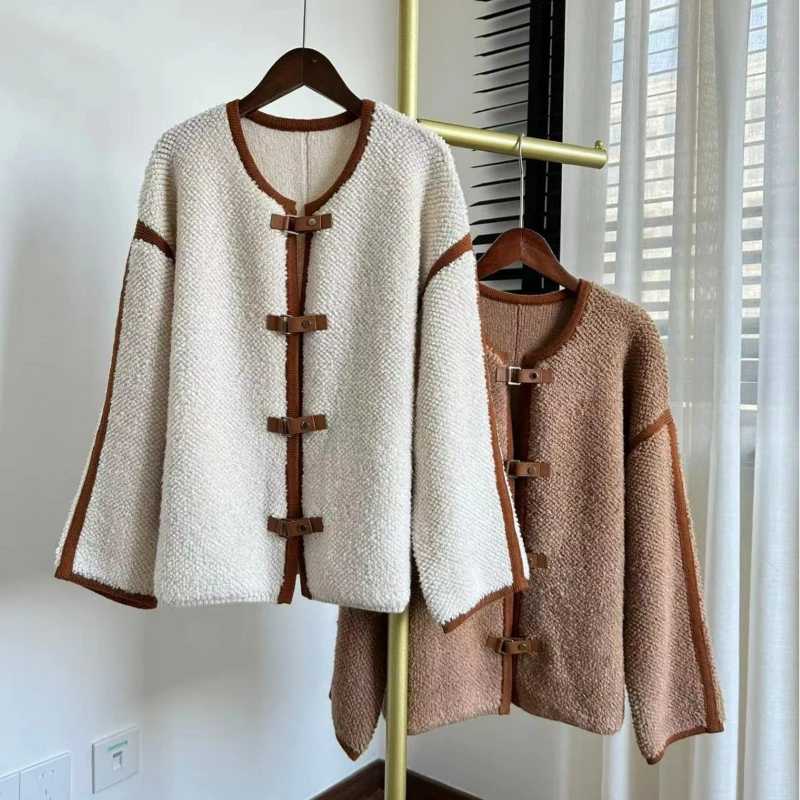 

Women Autumn and Winter Towel Embroidered Fur Style Color-blocked Edge Leather Button Terry Knitted Cardigan Jacket