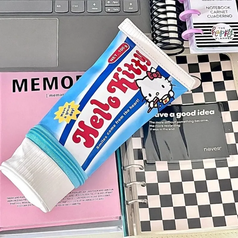 새로운 Sanrio 펜 가방 HelloKitty 시뮬레이션 치약 펜 가방 다목적 지..