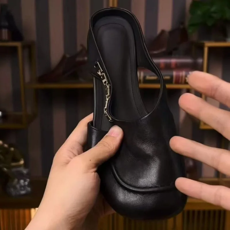 حذاء نسائي أنيق من الجلد الطبيعي مع إبزيم معدني وك...