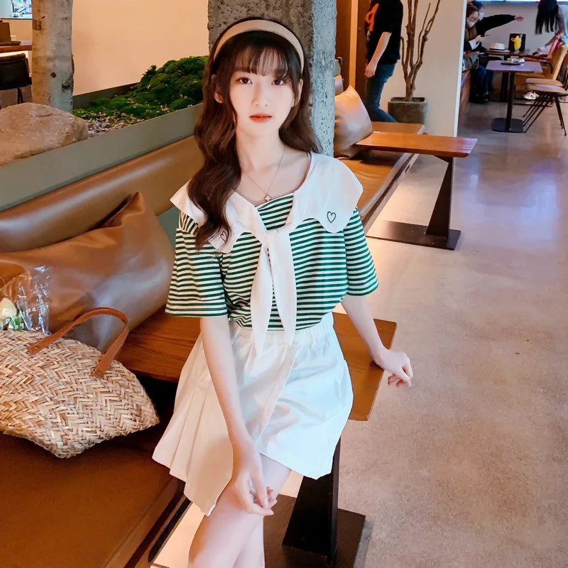 

Teens Girls Clothes 2022 Summer Casual Kids Clothing Set Short Sleeve Striped Tops + White Shorts Children Tracksuits 4-14Years