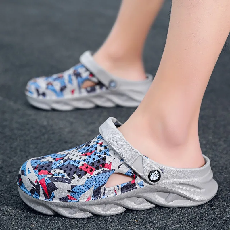 Flat Sandals Men Shoes EVA Slippers Garden Platform Sandals Man Summer Sandals New Male Sneakers Outdoor Home Clogs 4