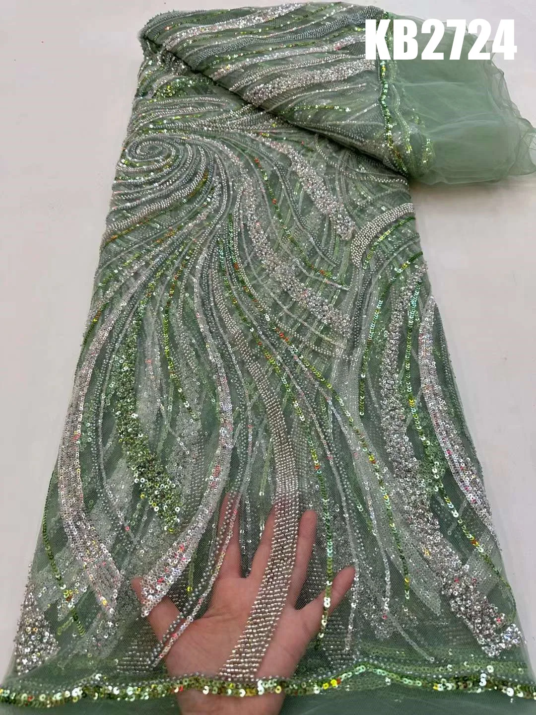 

Green Beaded Lace Fabric Sequin Beads Tulle Lace Fabric Luxury Evening Dresses 2023 Nigerian Lace Fabrics For Women Party KB2724