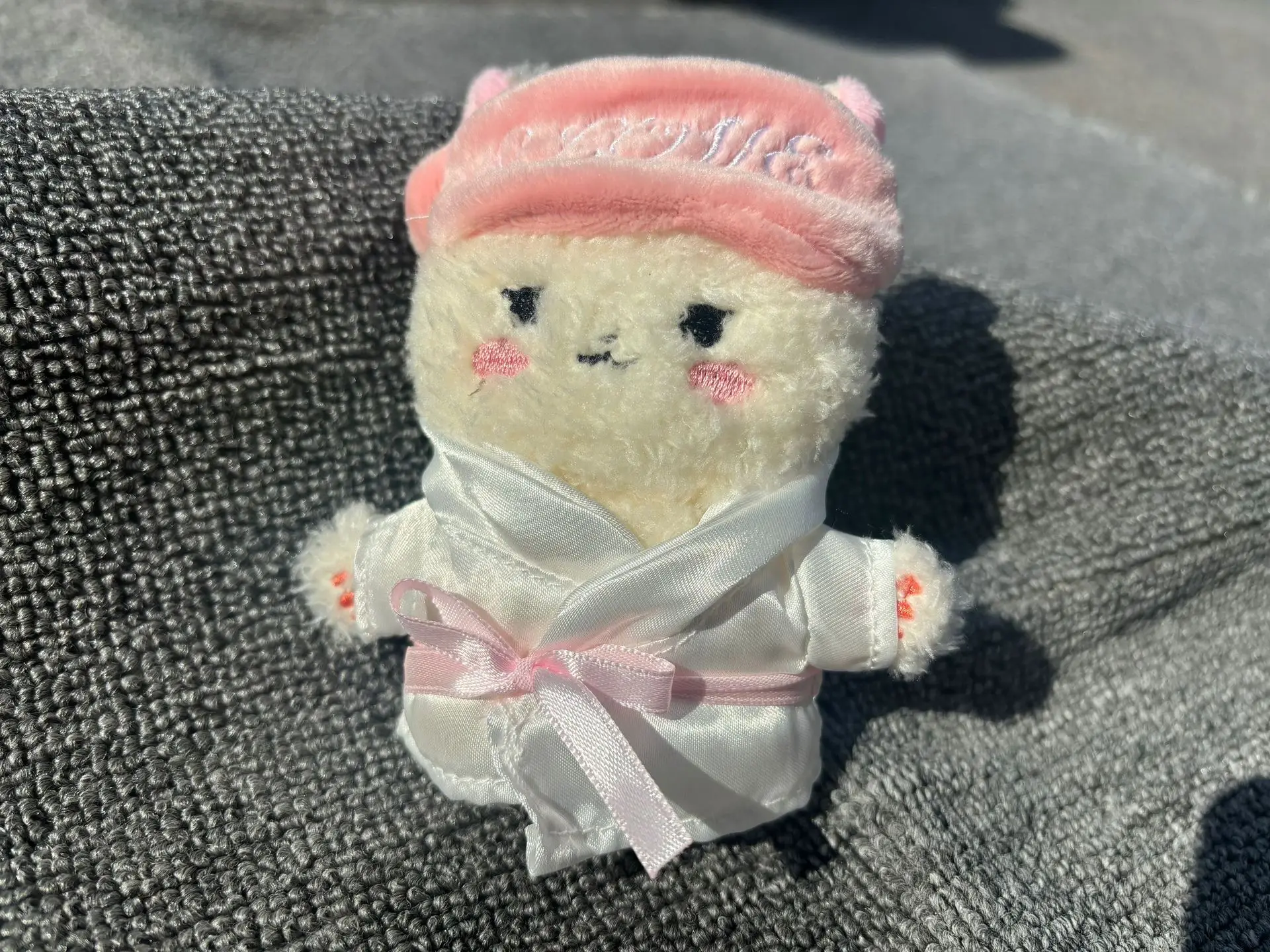 KPOP (G)I-DLE 10CMミニドールキーホルダー ソヨン ミヨン 着せ替え