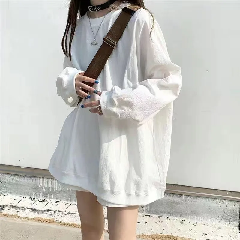 Color matching love top 2022 spring and autumn new simple Korean version round neck pullover all-match thin knitted sweater red cardigan Sweaters