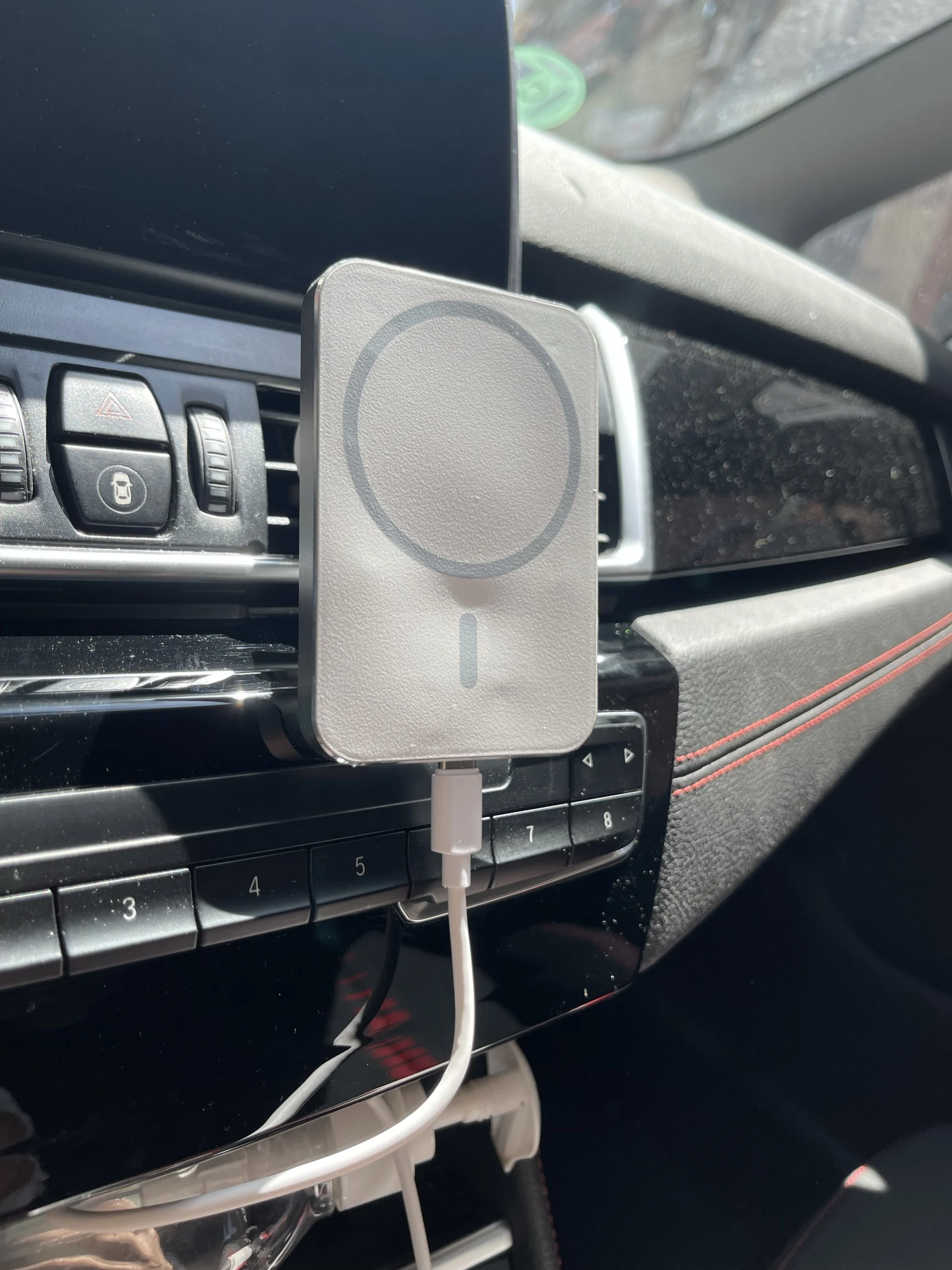 Simple Fast Charger 15W Wireless Car Charger photo review