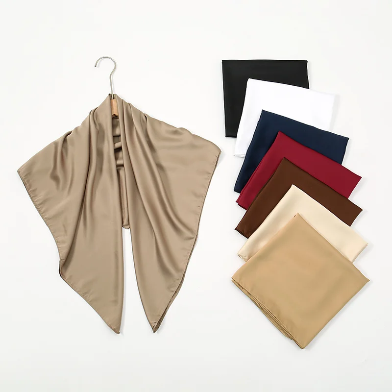 Écharpe carrée en satin uni pour femmes musulmanes, bandeau de sauna, enveloppes de hijabs, écharpe de cheveux de mode, turban islamique décontracté, bandbana féminin, inj90 1