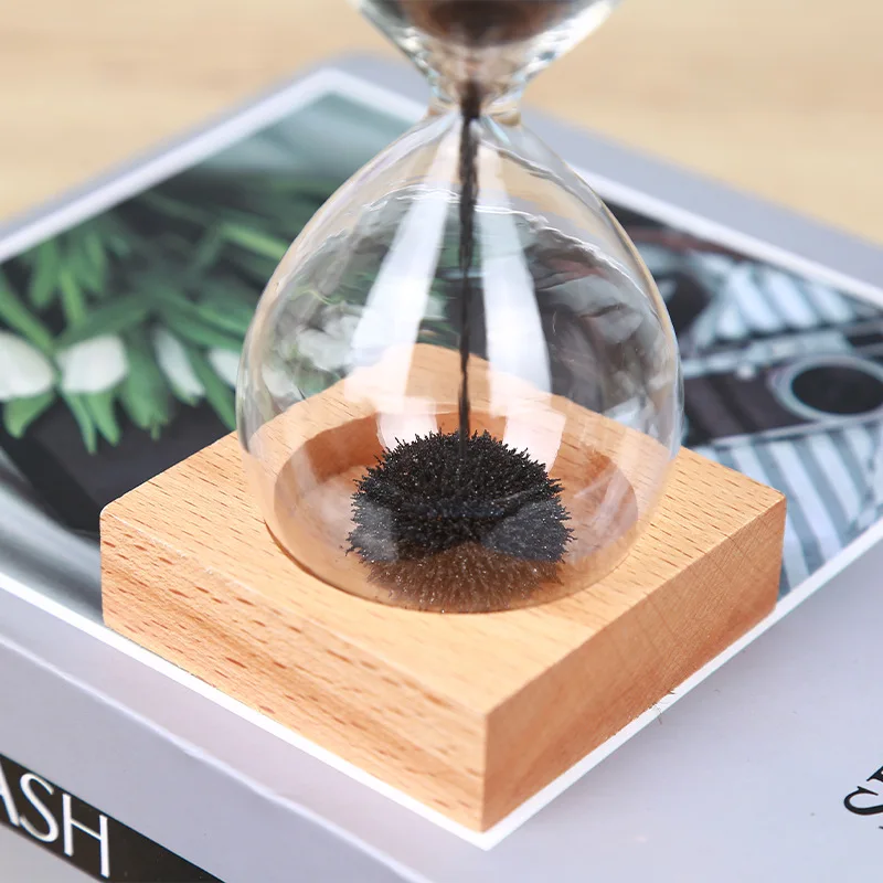 Sand Timer Liquid Hourglass Timer Colored Hourglass Magnetic Hourglass Worker Hand Blown Sand Sand Clock Timer Decorative Crafts Valentine's Day Christmas Gift Stress Relief Toys