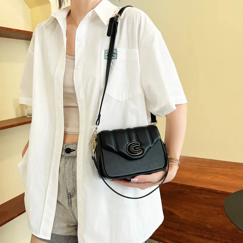 Vintage Designer Flap Handbag and Purse for Women Shoulder Crossbody Bags 2024 New Letter Ladies Messenger Bag High Quality