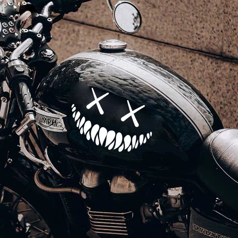 Tanie Demon uśmiechnięty motocykl zbiornik Auto naklejki uniwersalne dla Kawasaki Honda Yamaha Suzuki Aprilia Benelli sklep