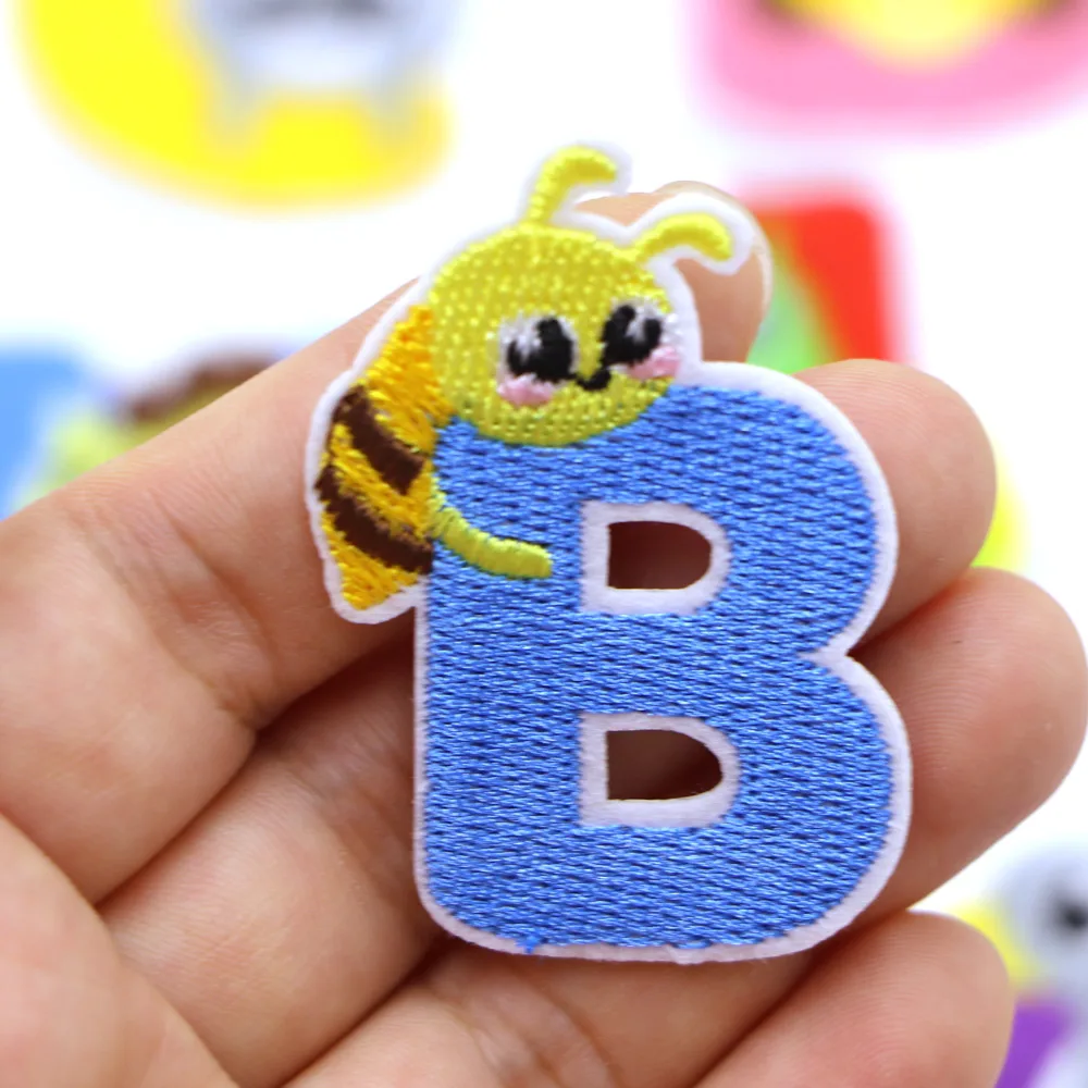 1PC Eisen auf Patches Nähen auf Applique Patches Tiere Buchstaben Alphabet Gestickte Patches Diy Benutzerdefinierte Name Abzeichen Reparatur patch – Detail 6