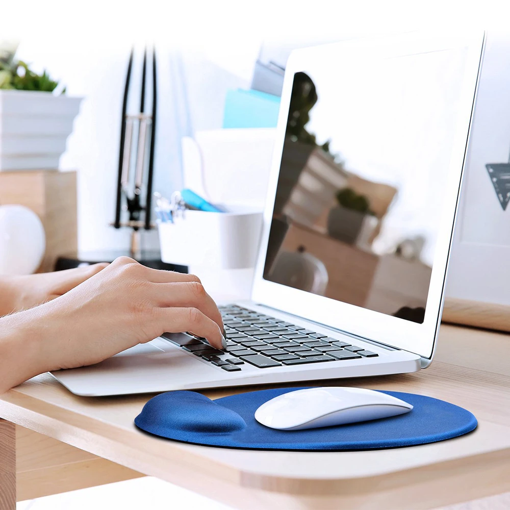 Ergonomic Wrist Rest Gaming Mouse Pad for Enhanced Comfort