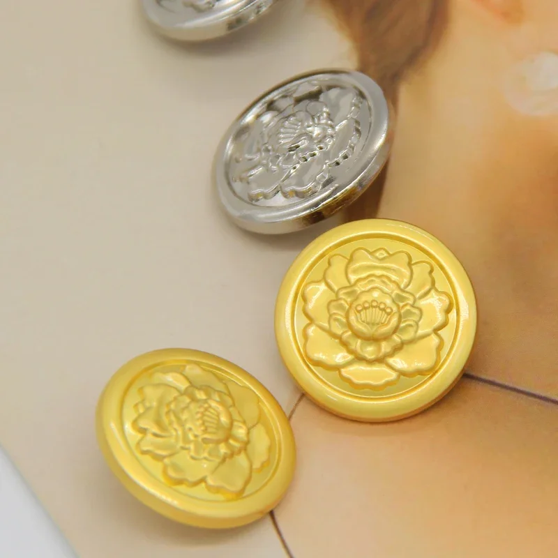 

DOTOLLE 15/23mm Round Flower Metal Antique Buttons For Clothing Fashion Suit Coat Dress Handmade Decorations Sewing Accessories